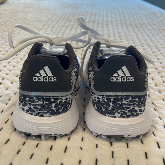 Adidas golf shoes - Picture 4 of 5